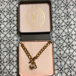 Juicy couture gold chain necklace